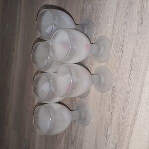 Utterly delightful set of 6 frosted luminarc glasses from France
